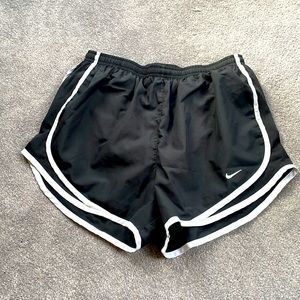 Black Nike shorts